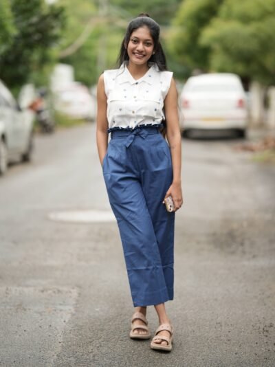 Navy Blue Alfaiataria Pantacourt Trousers with Crisp White Shirt