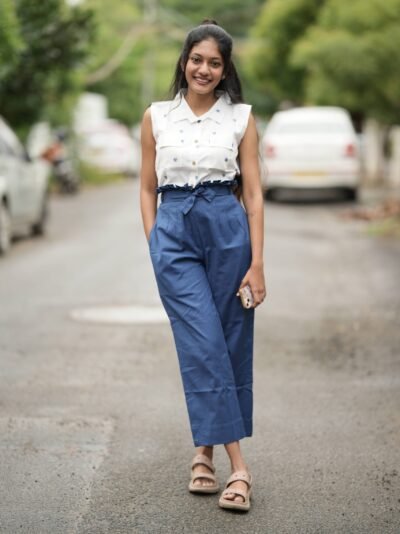 Navy Blue Alfaiataria Pantacourt Trousers with Crisp White Shirt