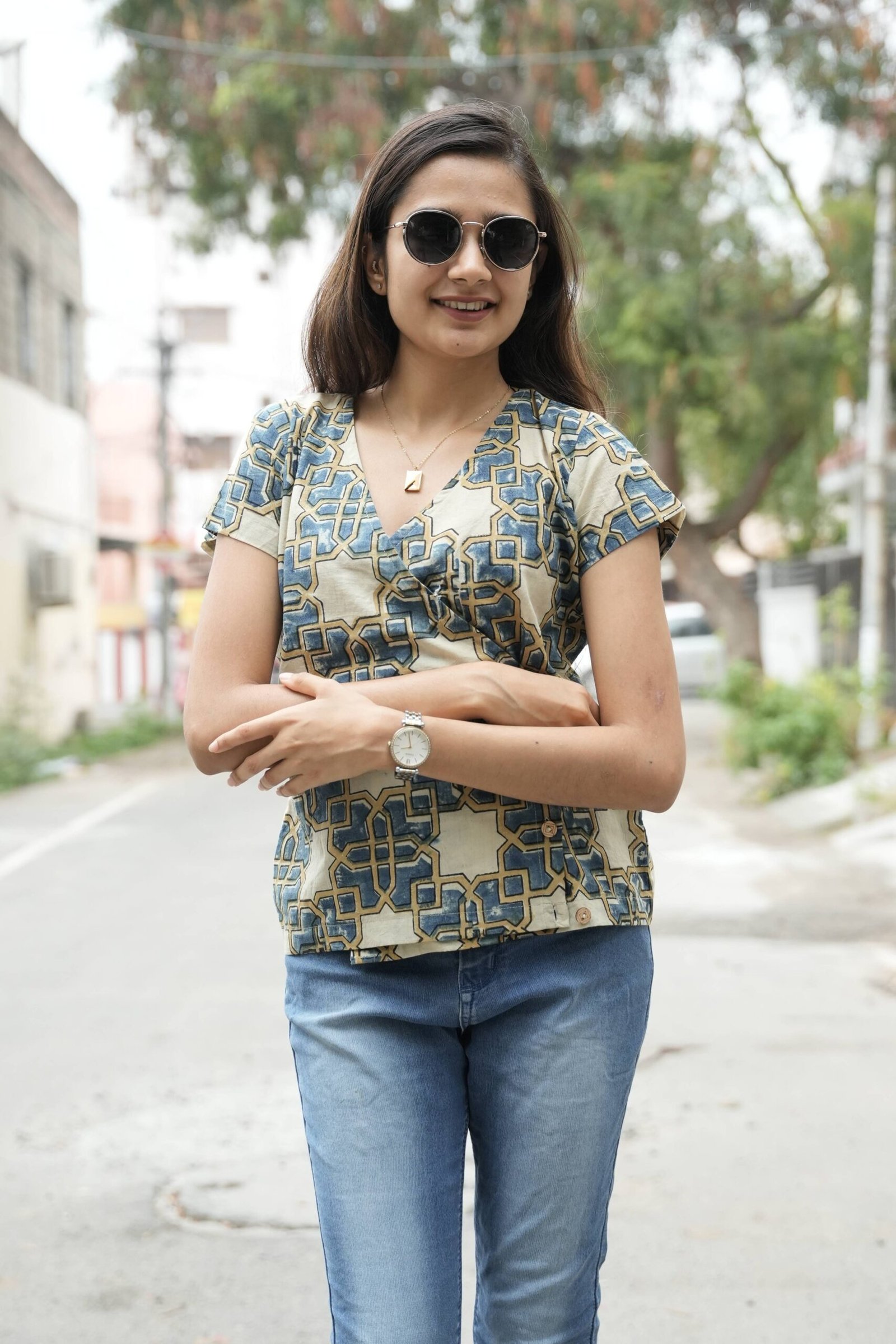 Blue Geometric Print Tunic Top with Beige Base - Image 3