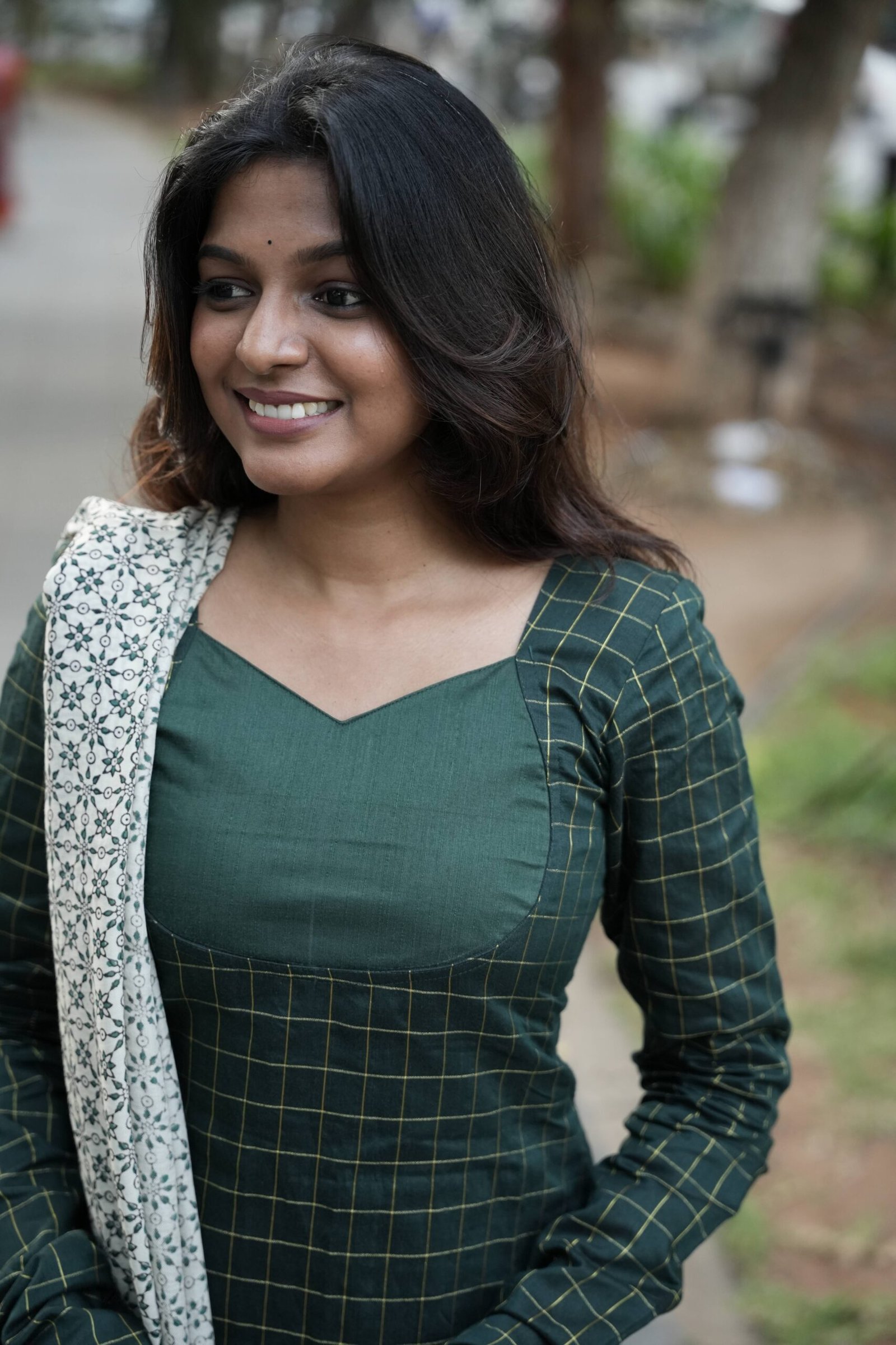 Emerald Checked Grace Kurti Set with Printed Dupatta - Image 3